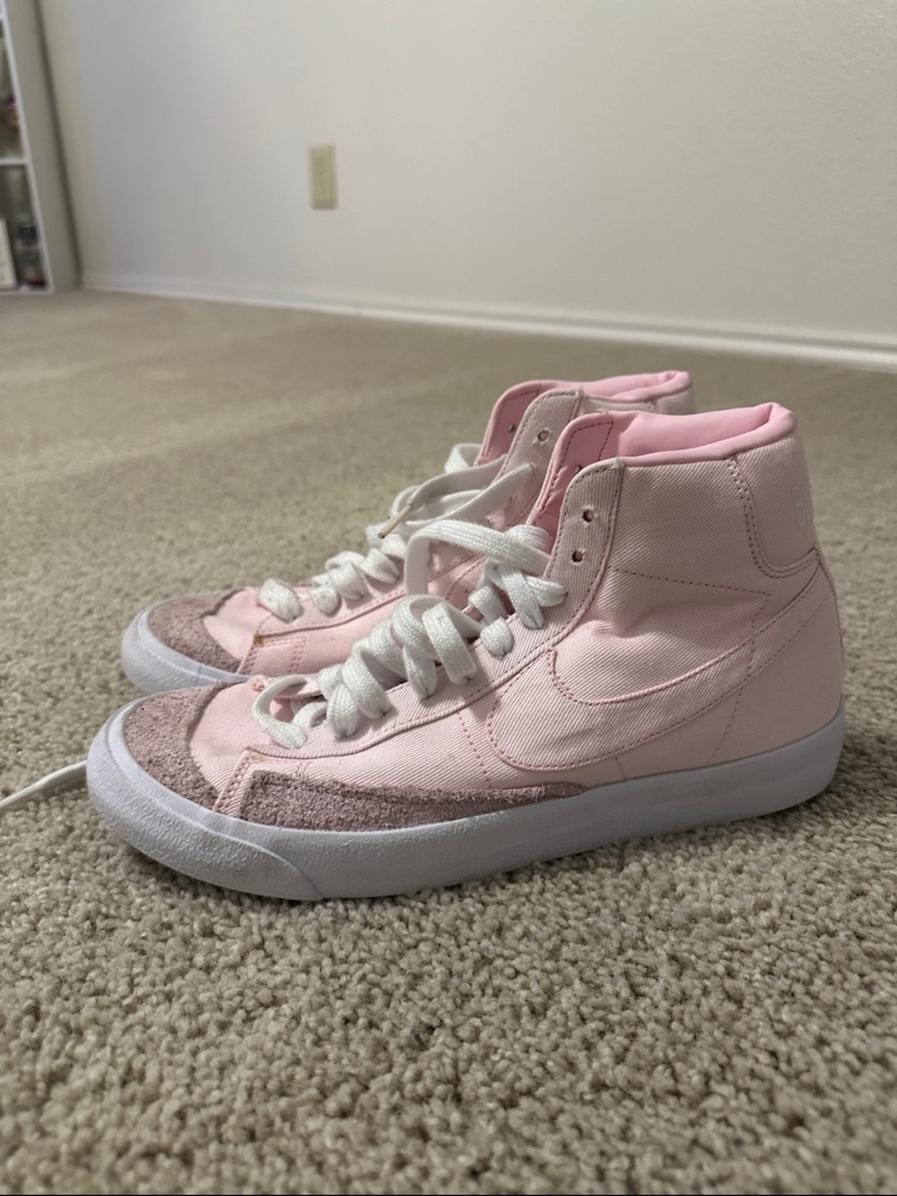 Nike Women’s High-Top Sneakers in Light Pink and White